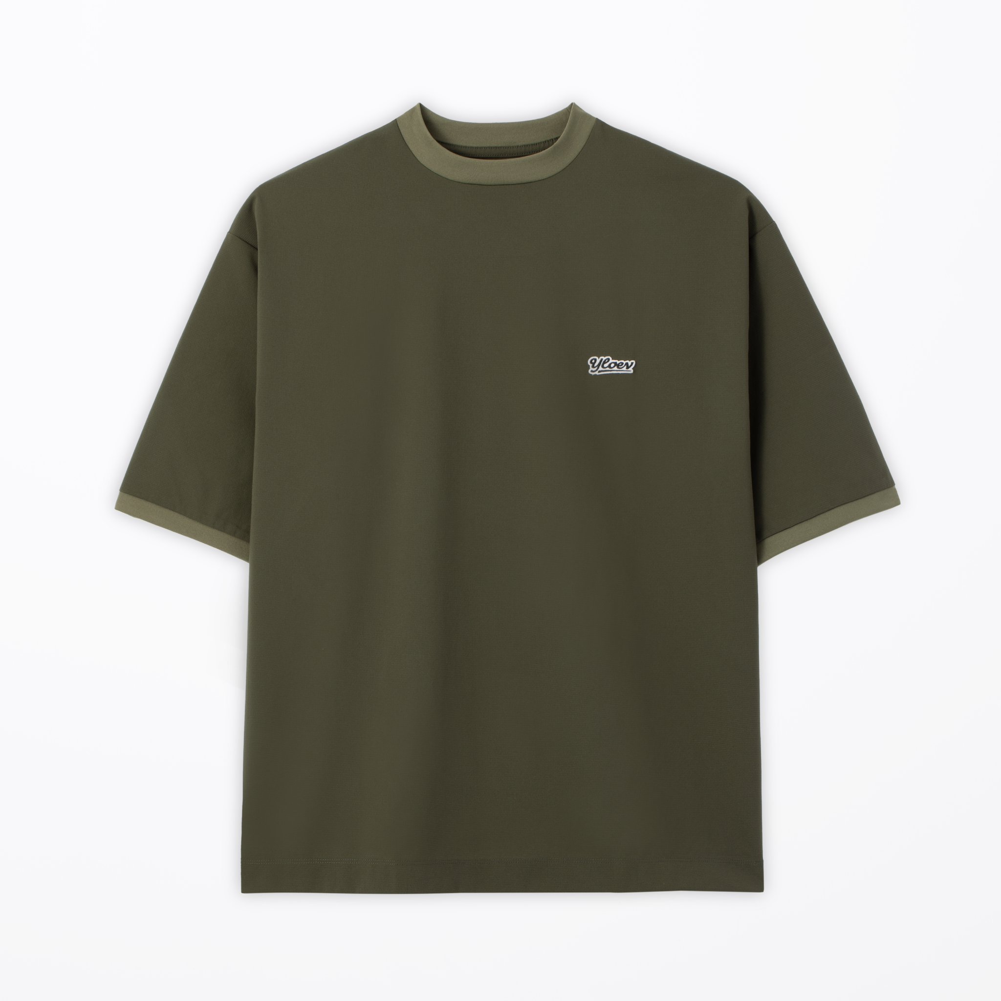 YLOEV シグネチャーモックネック（メンズ）：Greige Khaki（グレージュカーキ）